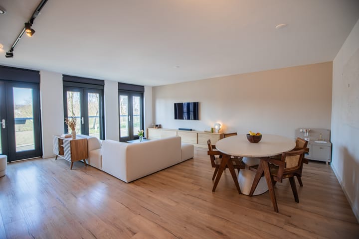 Bekijk foto van Prins Frederikplein 212