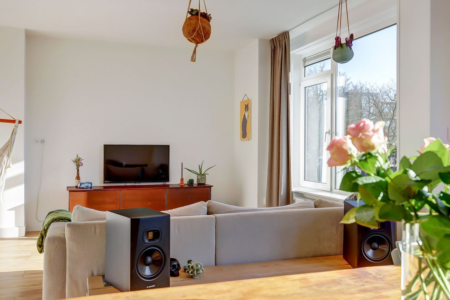 Photo 10 of Huissensestraat 101-2