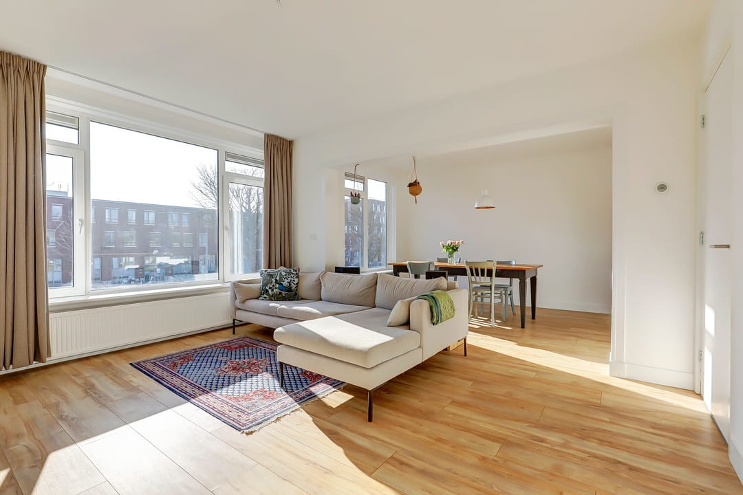 Photo 11 of Huissensestraat 101-2