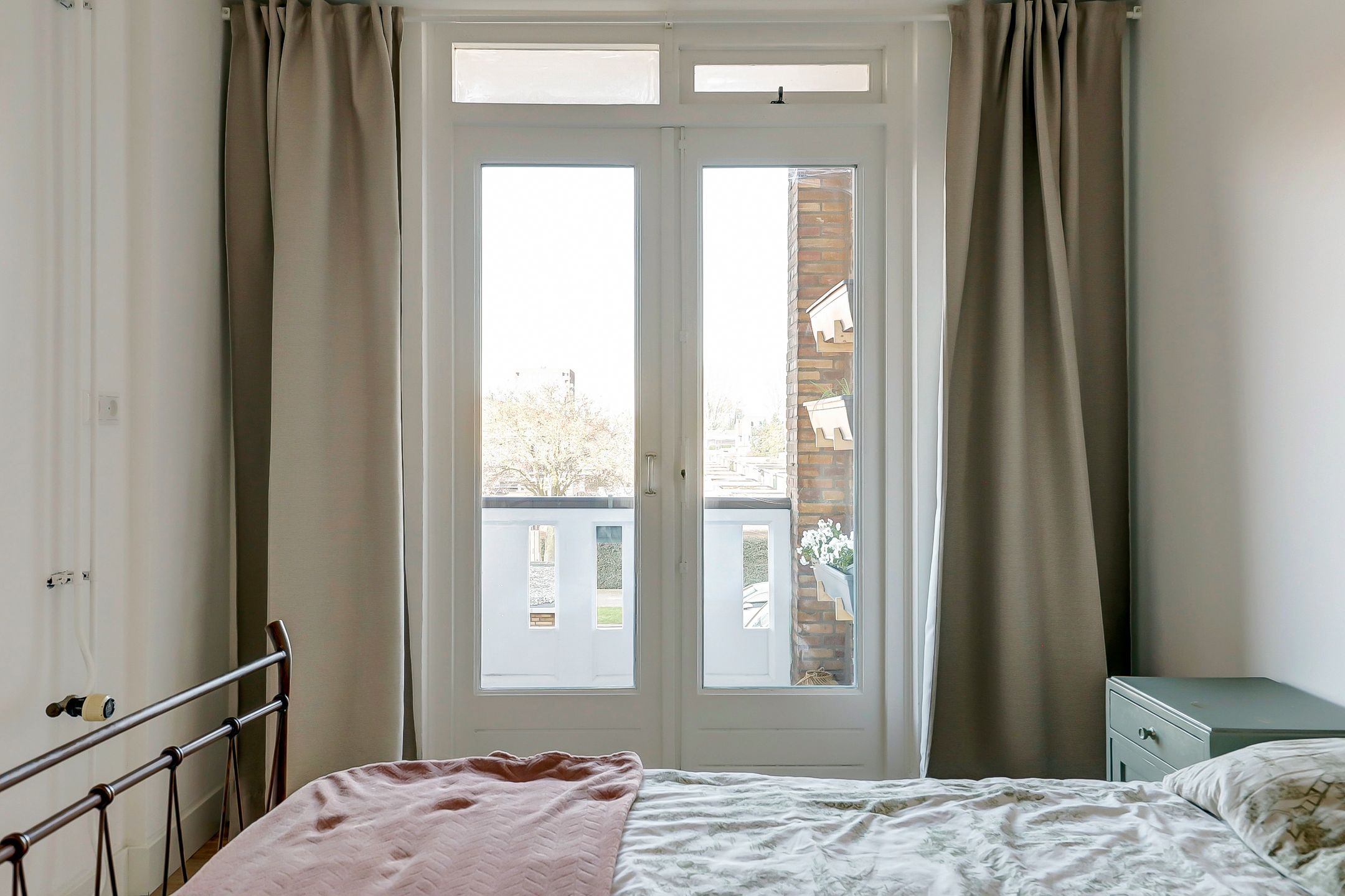 Photo 21 of Huissensestraat 101-2