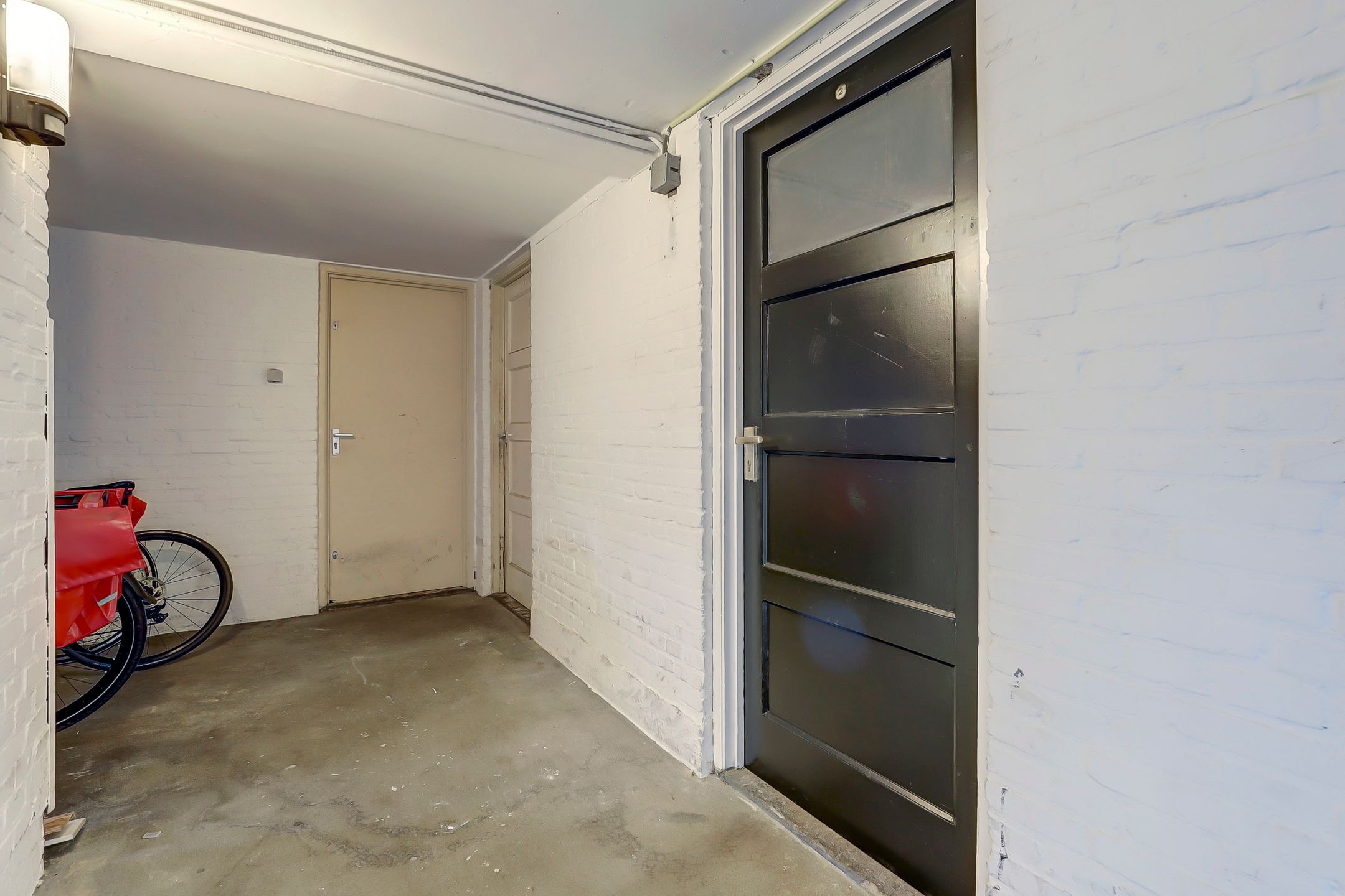 Photo 27 of Huissensestraat 101-2