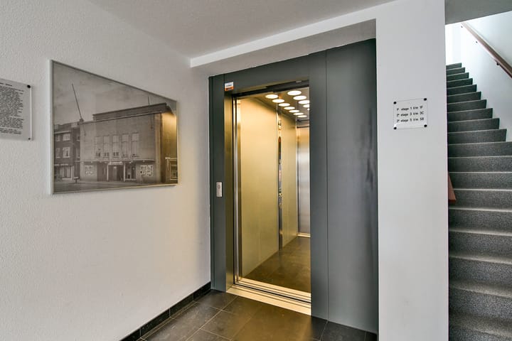 Photo 7 of Haemstedelaan 1-C