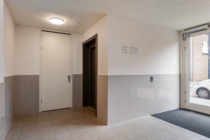 Foto 17 van Kromhout 57-B