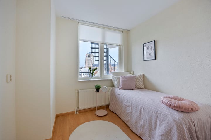 Photo 14 of Mathildastraat 7-E