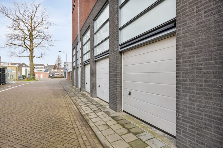Photo 26 of Mathildastraat 7-E