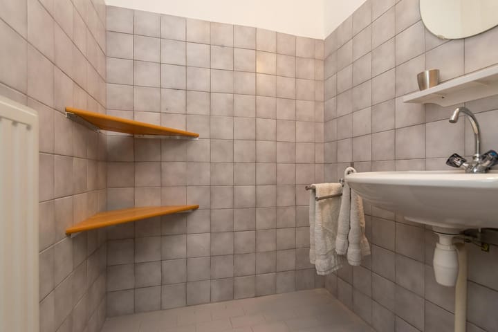 Foto 30 van Zwanebloem 9