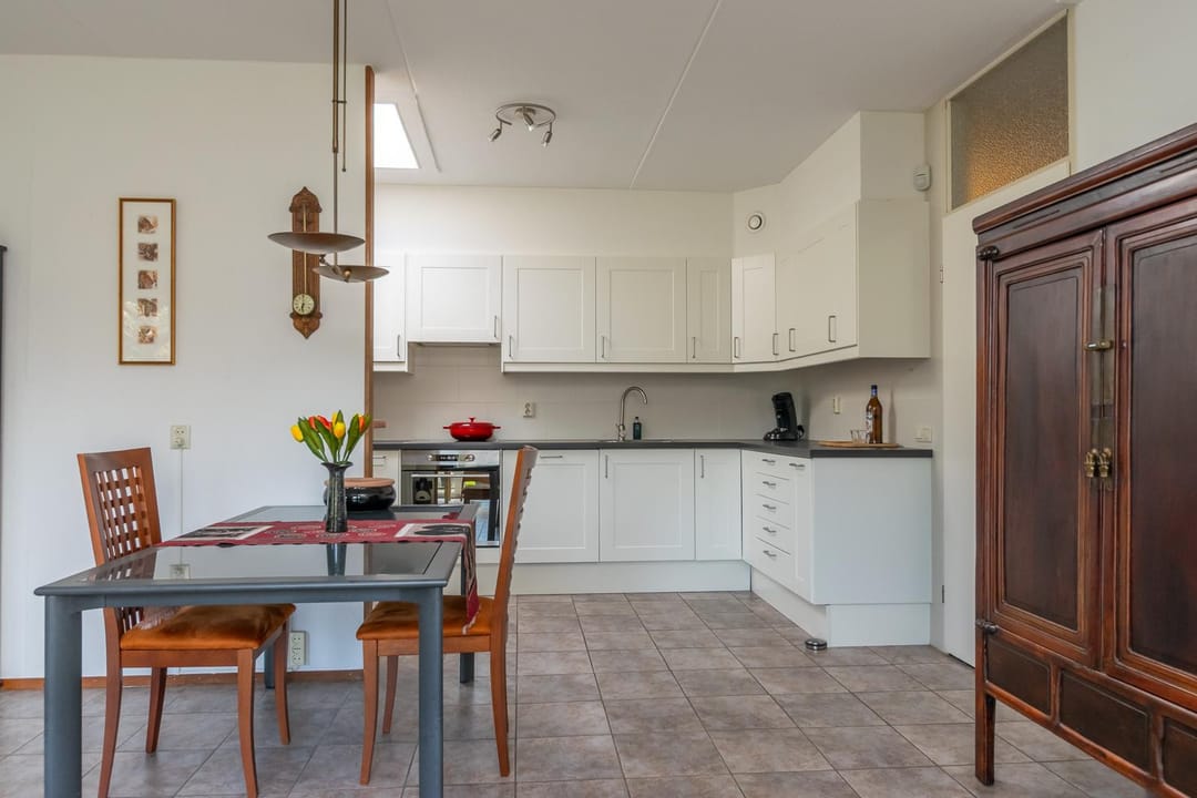 Foto 13 van Zwanebloem 9