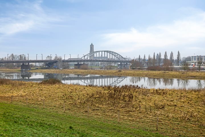 Foto 38 van Veerpolderstraat 80