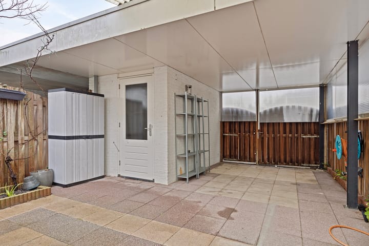 Foto 27 van Kingstonplantsoen 28