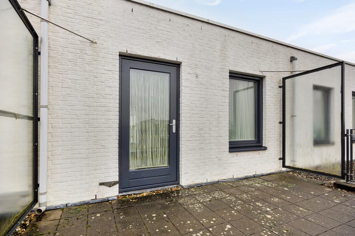 Foto 34 van Kingstonplantsoen 28