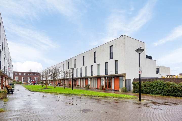 Foto 35 van Kingstonplantsoen 28