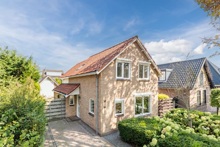 Photo 6 of Stationsweg 18