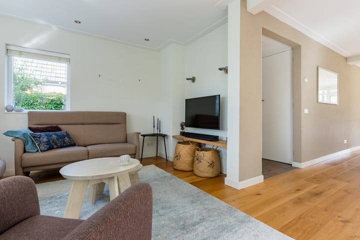 Photo 25 of Stationsweg 18