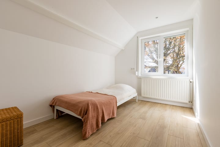 Photo 31 of Stationsweg 18