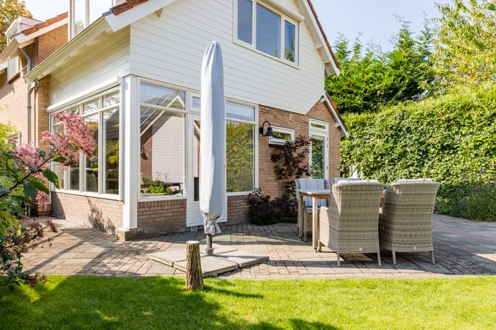 Photo 35 of Stationsweg 18