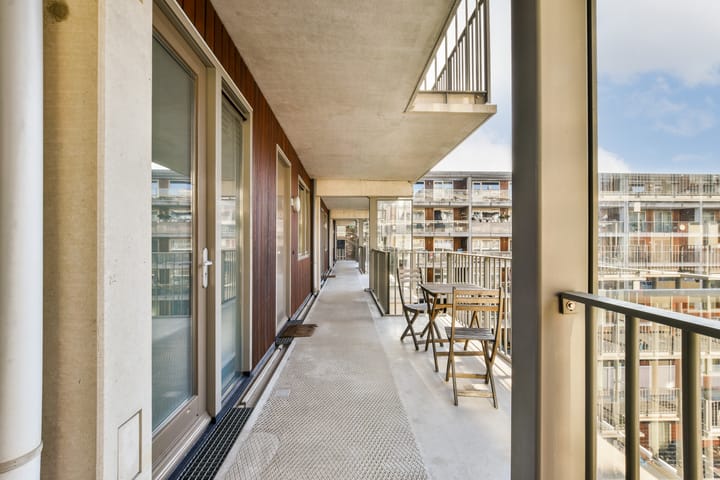 Foto 2 van Julius Pergerstraat 204