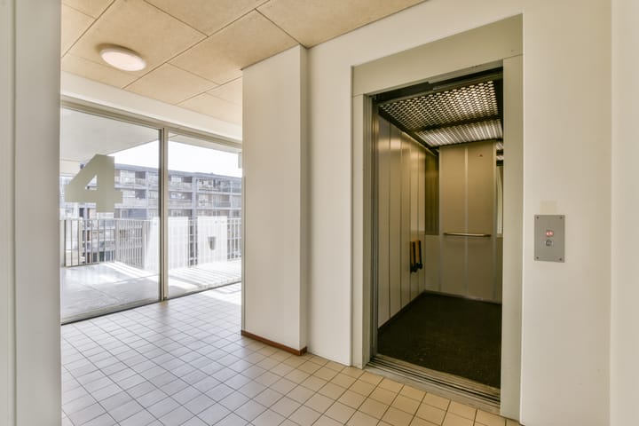 Foto 6 van Julius Pergerstraat 204