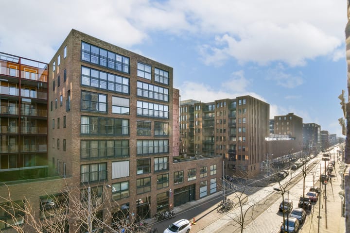 Foto 14 van Julius Pergerstraat 204