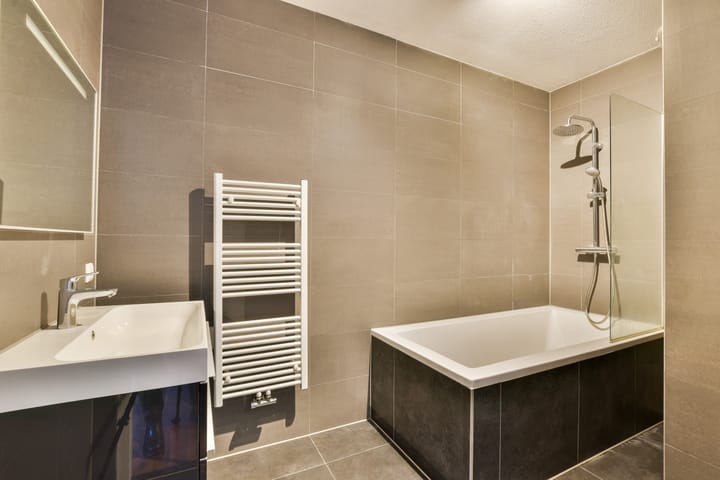 Foto 21 van Julius Pergerstraat 204