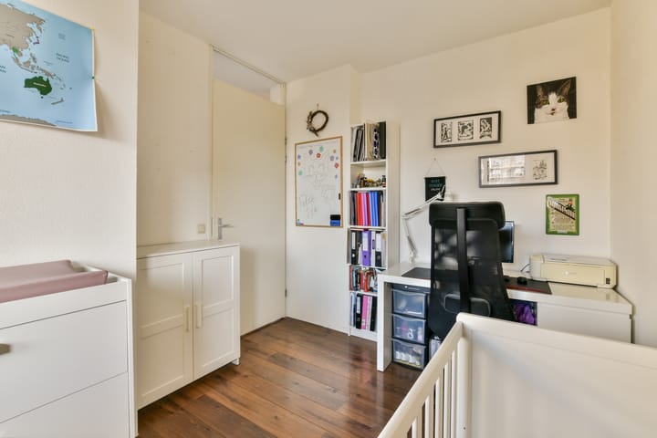 Foto 24 van Julius Pergerstraat 204