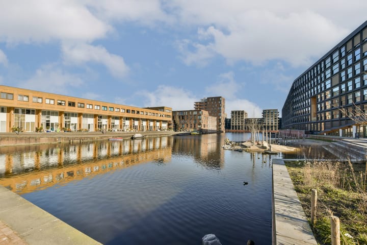 Foto 25 van Julius Pergerstraat 204