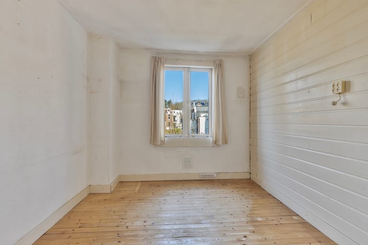 Photo 27 of Graaf Lodewijkstraat 12