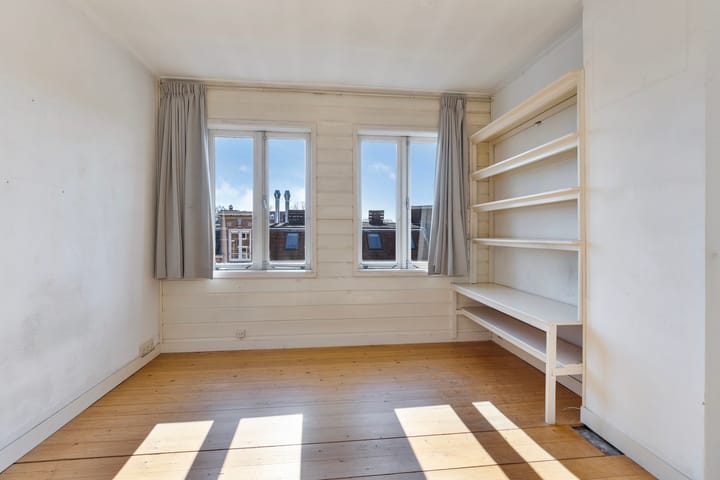 Photo 33 of Graaf Lodewijkstraat 12