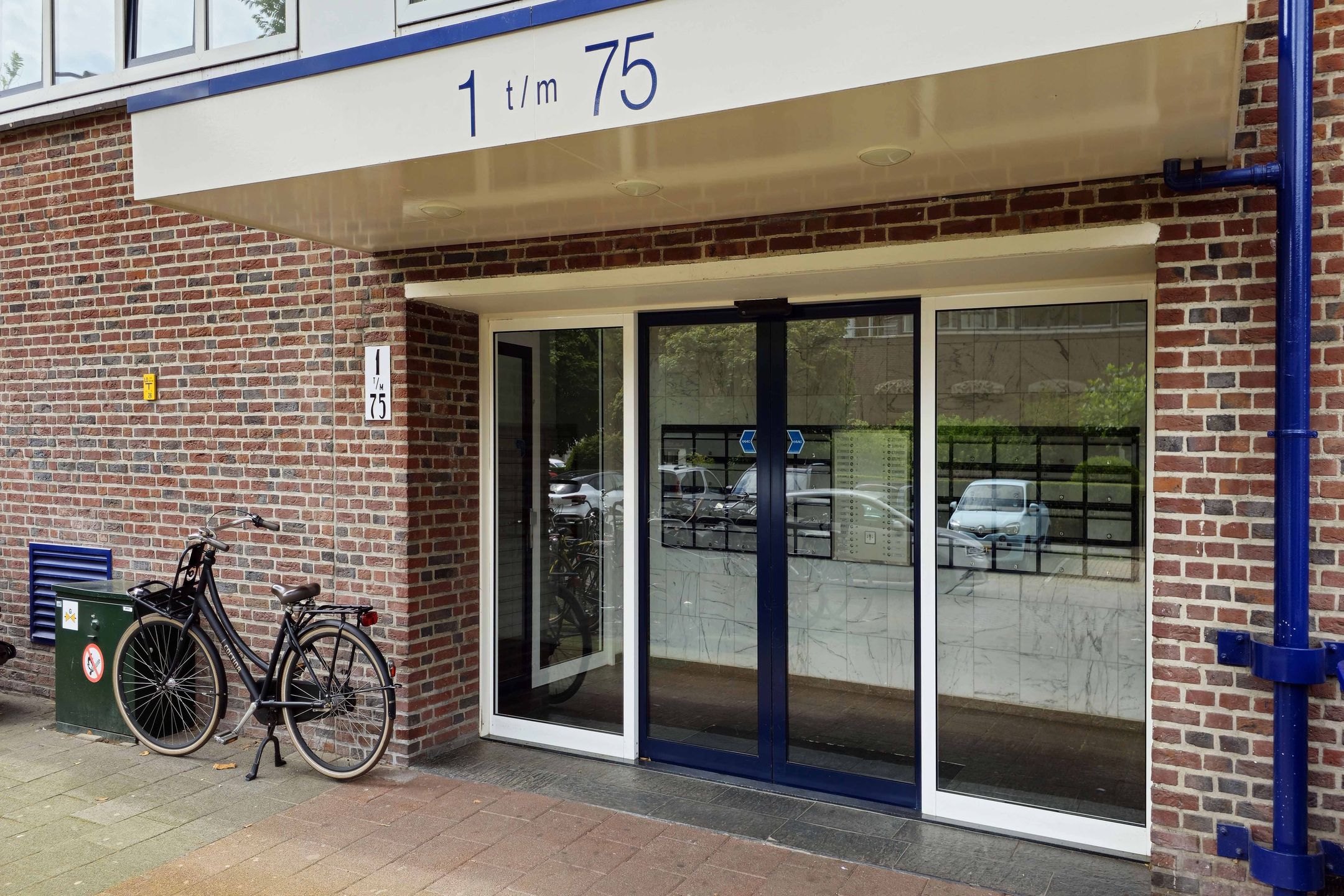 Photo 6 of van Tuyll van Serooskerkenstraat 7