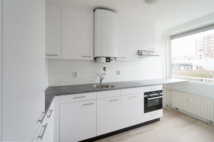 Foto 14 van van Tuyll van Serooskerkenstraat 7