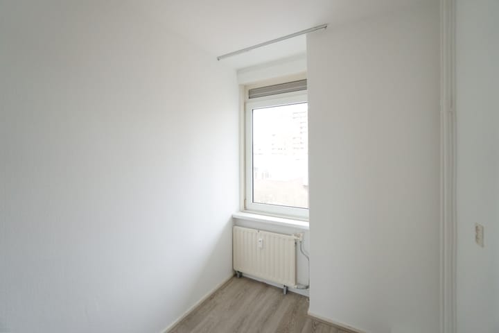 Foto 20 van van Tuyll van Serooskerkenstraat 7