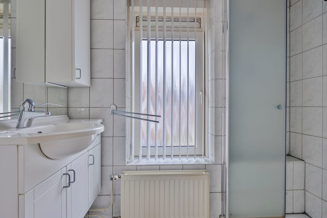 Photo 11 of Azurietstraat 37