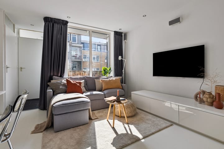 Foto 3 van Van Ostadestraat 374-2