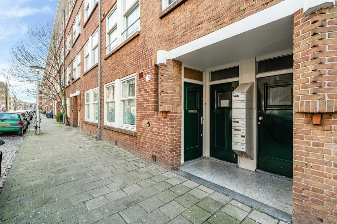 Photo 2 of Hudsonstraat 125-H