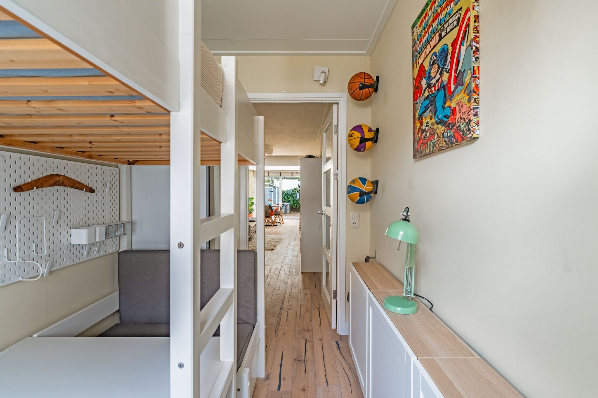 Photo 18 of Hudsonstraat 125-H