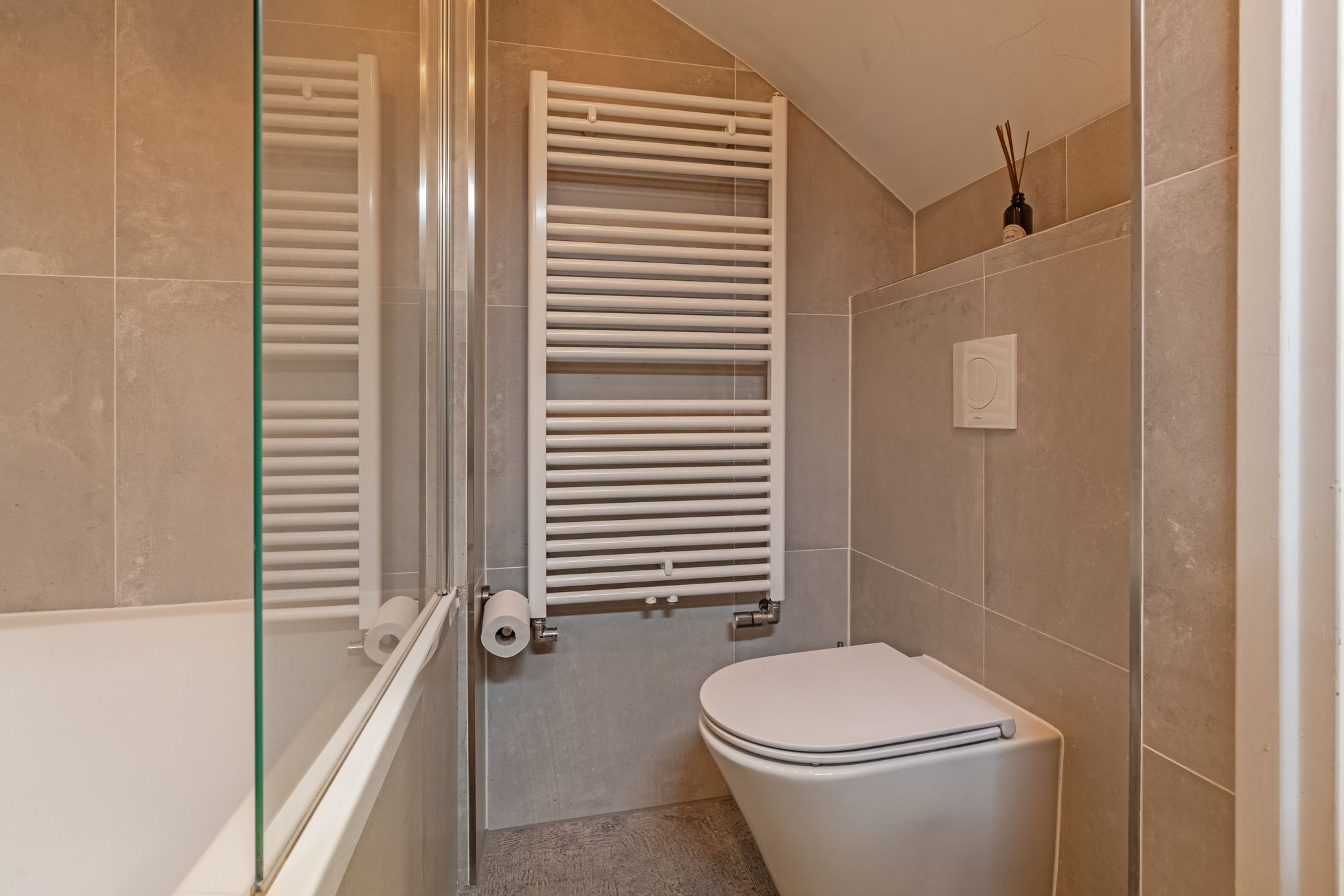 Photo 21 of Hudsonstraat 125-H