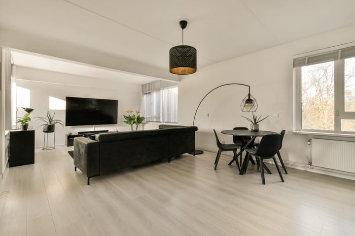 Foto 1 van Rhenenhof 77