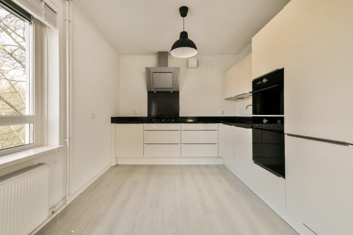 Foto 10 van Rhenenhof 77