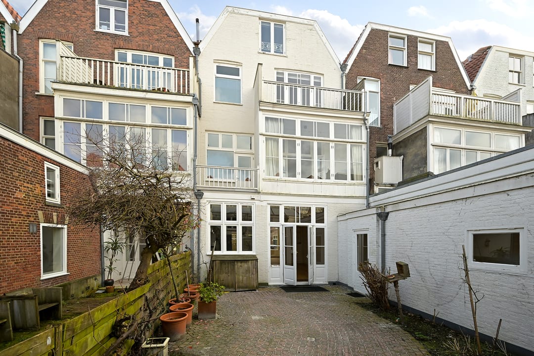 Photo 38 of Atjehstraat 122