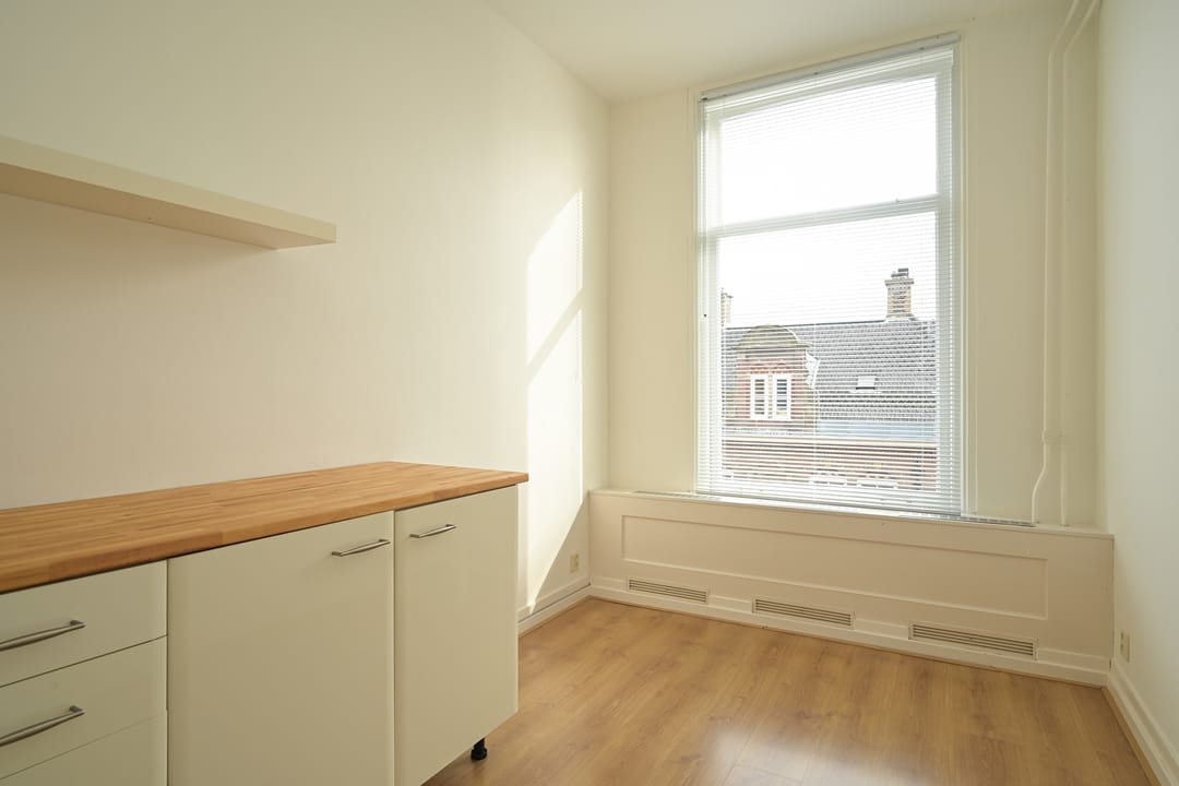 Photo 62 of Atjehstraat 122