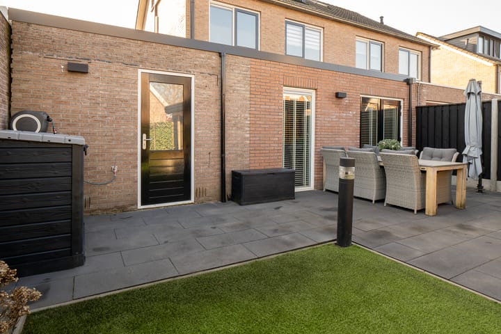 Foto 47 van Welhaak 47