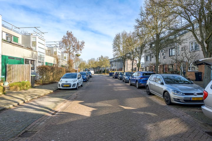 Foto 69 van Laurence Olivierstraat 10