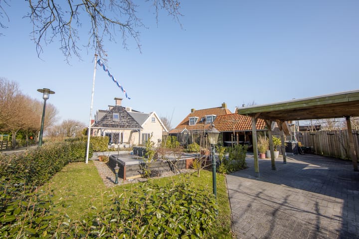 Photo 2 of Dorpsstraat 3