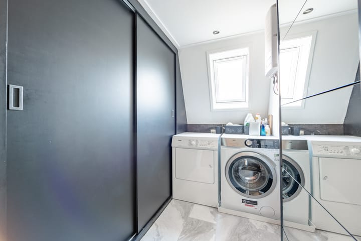 Photo 13 of Dorpsstraat 3