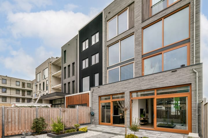 Foto 4 van Tan Malakastraat 86-A