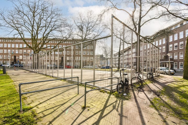 Foto 44 van Kijkduinstraat 63-3