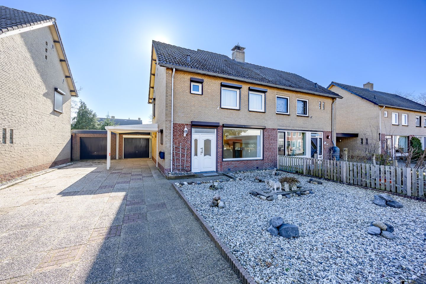 Foto 1 van Van Bergenstraat 16