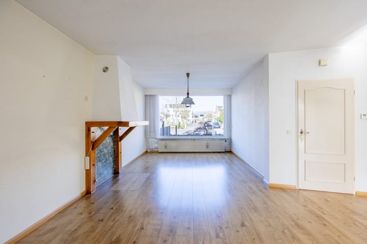 Foto 11 van Van Bergenstraat 16