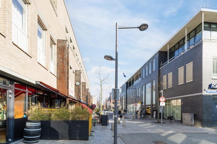 Foto 28 van Makelaarstraat 12-E