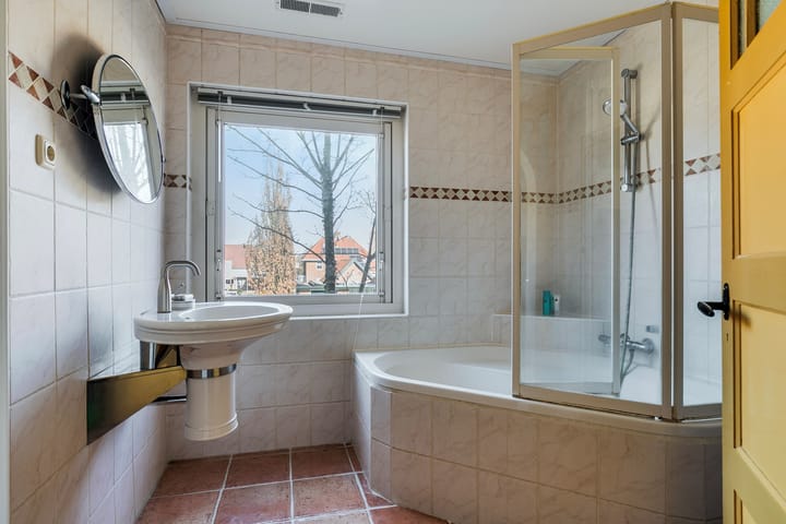 Foto 28 van Prins Bernhardstraat 15