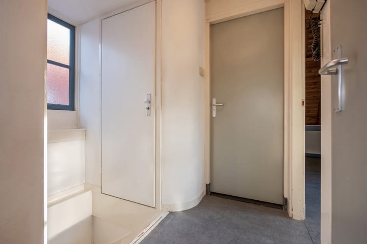 Foto 16 van Papenstraat 12